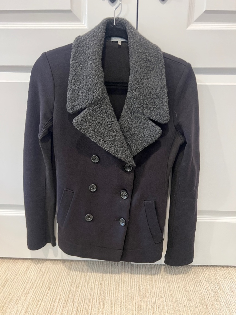 James Perse Double Breasted Peacoat Black Wool Blend Size 2 w/Sherpa Gray Collar